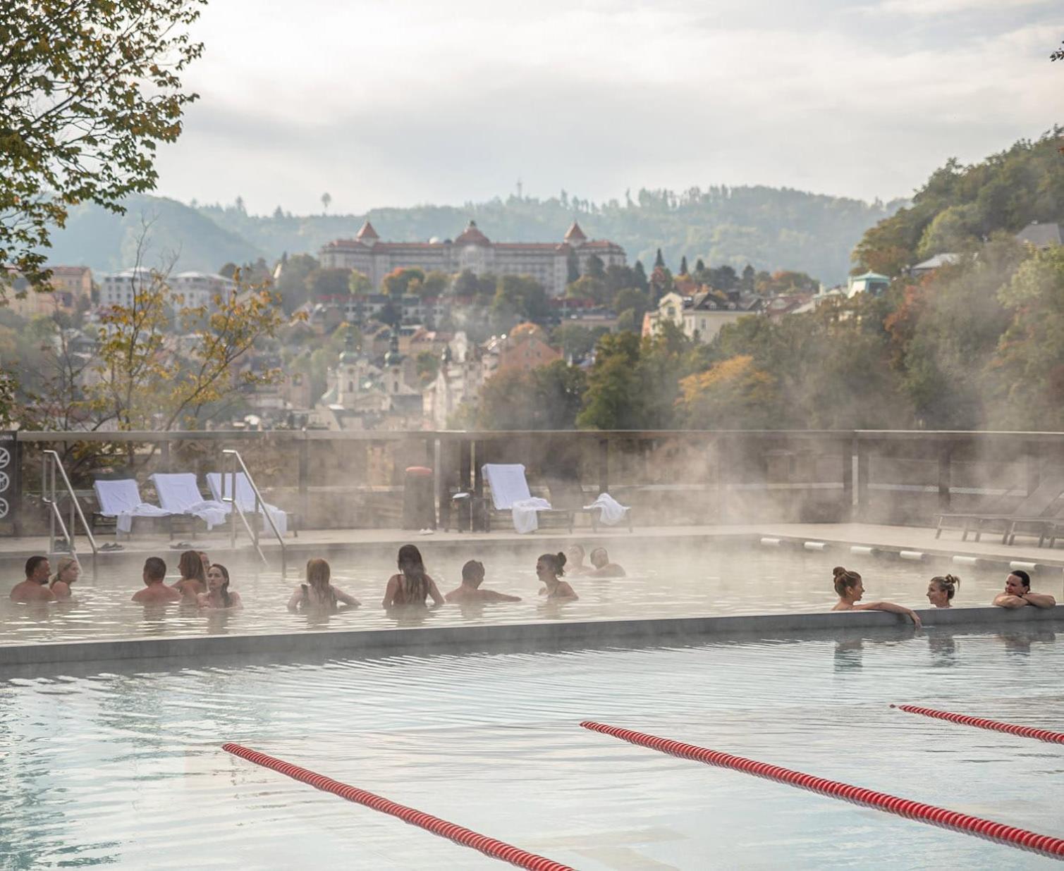 Karlsbad Family Apartment エクステリア 写真